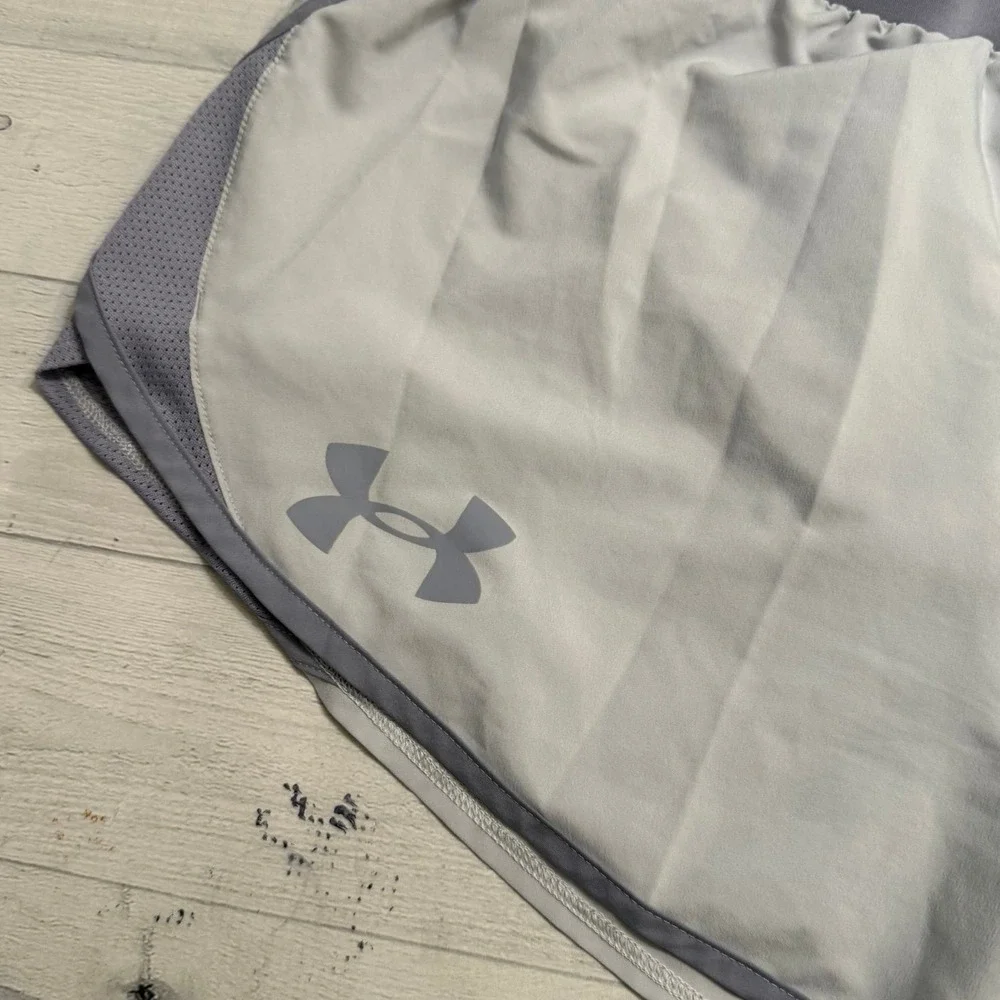Under‎ armour women's light purple athletic shorts size medium
